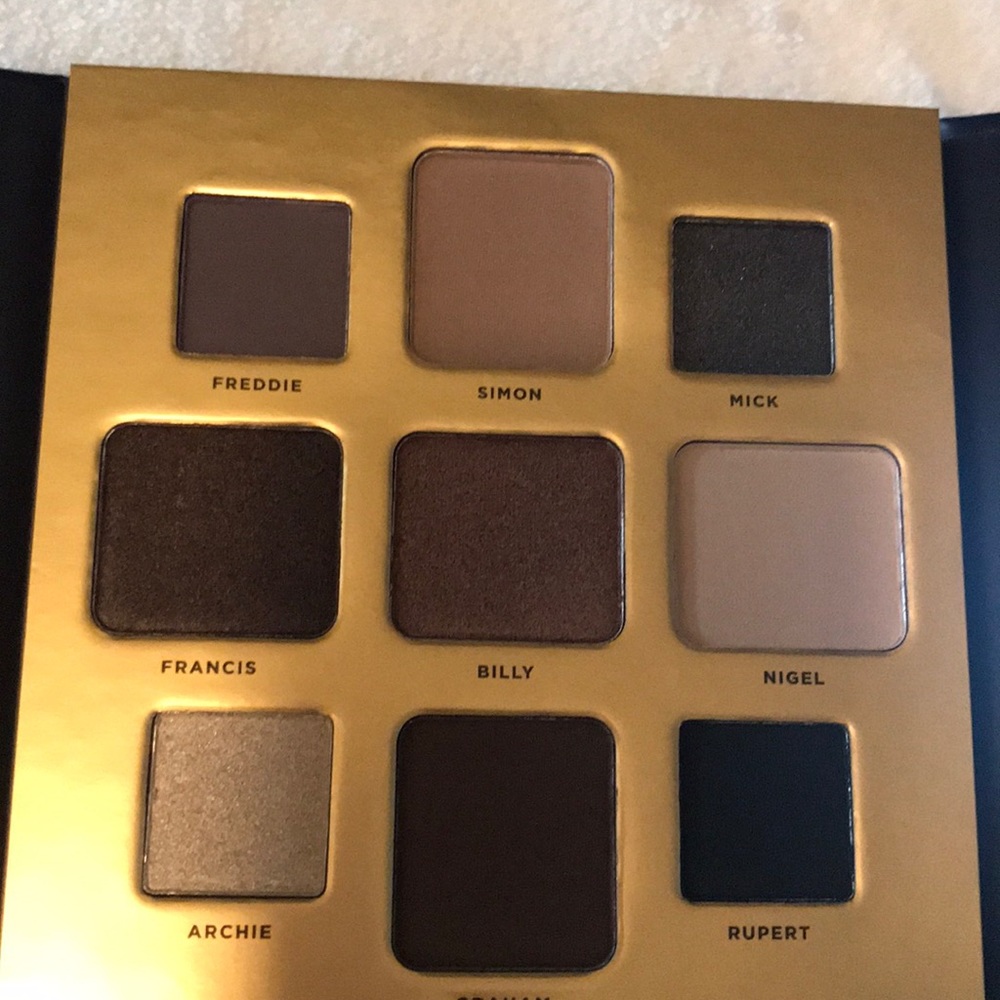 Eye shadow - Picture 2 of 4